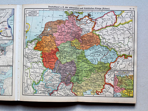 Putzgers Historischer Schul-Atlas, Große Ausgabe, 1942 (60.)
55.56. Deutschland z. Z. der sächsischen und fränkischen Könige (Kaiser)