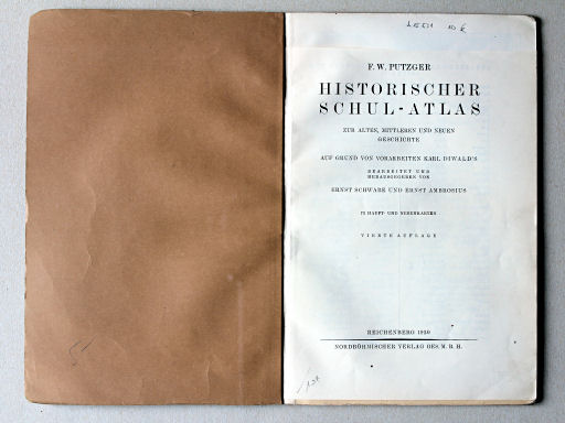 Putzgers Historischer Schul-Atlas, Tschechoslowakei, 1930
x