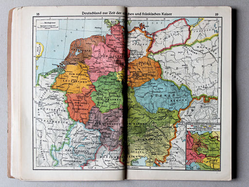 Putzgers Historischer Schul-Atlas, Tschechoslowakei, 1930
18.19. Deutschland zur Zeit der sächsischen und fränkischen Kaiser