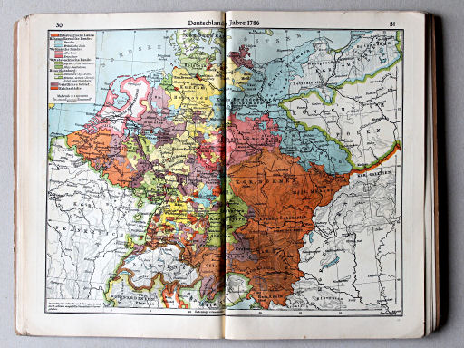 Putzgers Historischer Schul-Atlas, Tschechoslowakei, 1930
30.31. Deutschland im Jahre 1786