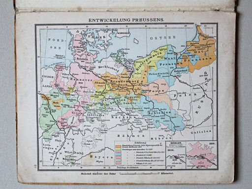 Velhagen & Klasings Kleiner Geschichtsatlas, 1900
18. Entwickelung Preussens